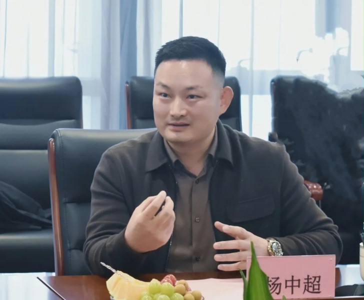西朗門業董事長訪攀華集團 問道中國民營500強
